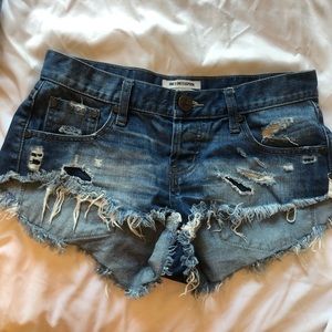 One Teaspoon Medium Rise denim shorts